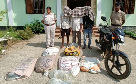 ଦେଶୀ ମଦ ସହିତ ମୋଟର ସାଇକେଲ ଜବତ, ୦୩ ଗିରଫ