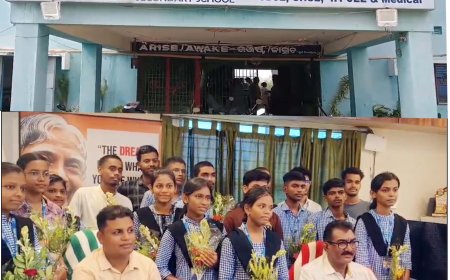 +୨ ପରୀକ୍ଷା ଫଳାଫଳ: ‘ଦ ସୃଷ୍ଟି ରେସିଡେନ୍ସିଆଲ ହାୟର ସେକେଣ୍ଡାରୀ ସ୍କୁଲ’ର ବାଜିମାତ, ସର୍ବୋଚ୍ଚ ୯୫.୩୩% ନମ୍ବର ରଖି କଲେଜ ଟପ୍ପର ହେଲେ ଶ୍ରୀୟା ବେହେରା ।