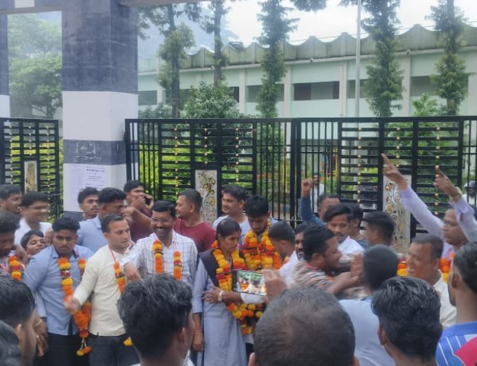 ବିଶ୍ୱସରାୟ ବିଜ୍ଞାନ ମହାବିଦ୍ୟାଳୟ ଛାତ୍ର ସଂସଦ ନିର୍ବାଚନ: ସଭାପତି ହେଲେ ଚନ୍ଦନ ପୁରୋହିତ