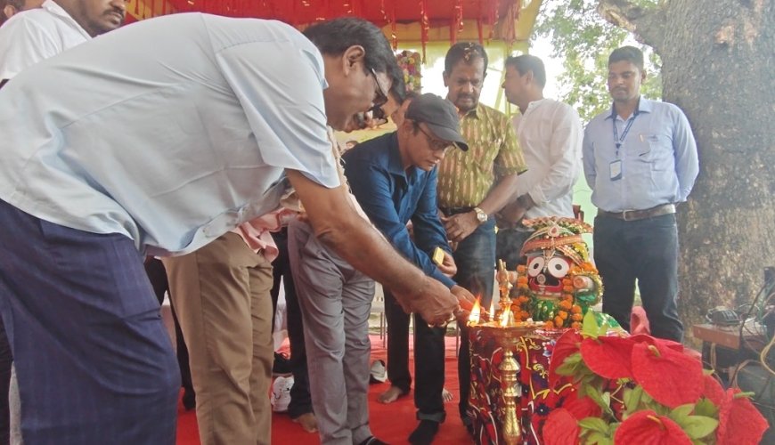 ଧନନ୍ତର  ପିଏମ୍ ଶ୍ରୀ ନାଥେଶ୍ୱର  ଉଚ୍ଚ ବିଦ୍ୟାଳୟରେ କ୍ଲଷ୍ଟର ସ୍ତରୀୟ 'ସୁରଭି' -୨୦୨୬ କାର୍ଯ୍ୟକ୍ରମ ଅନୁଷ୍ଠିତ ।